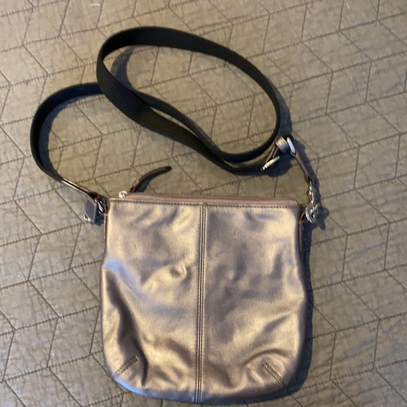 COACH leather crossbody - Picture 2 of 3